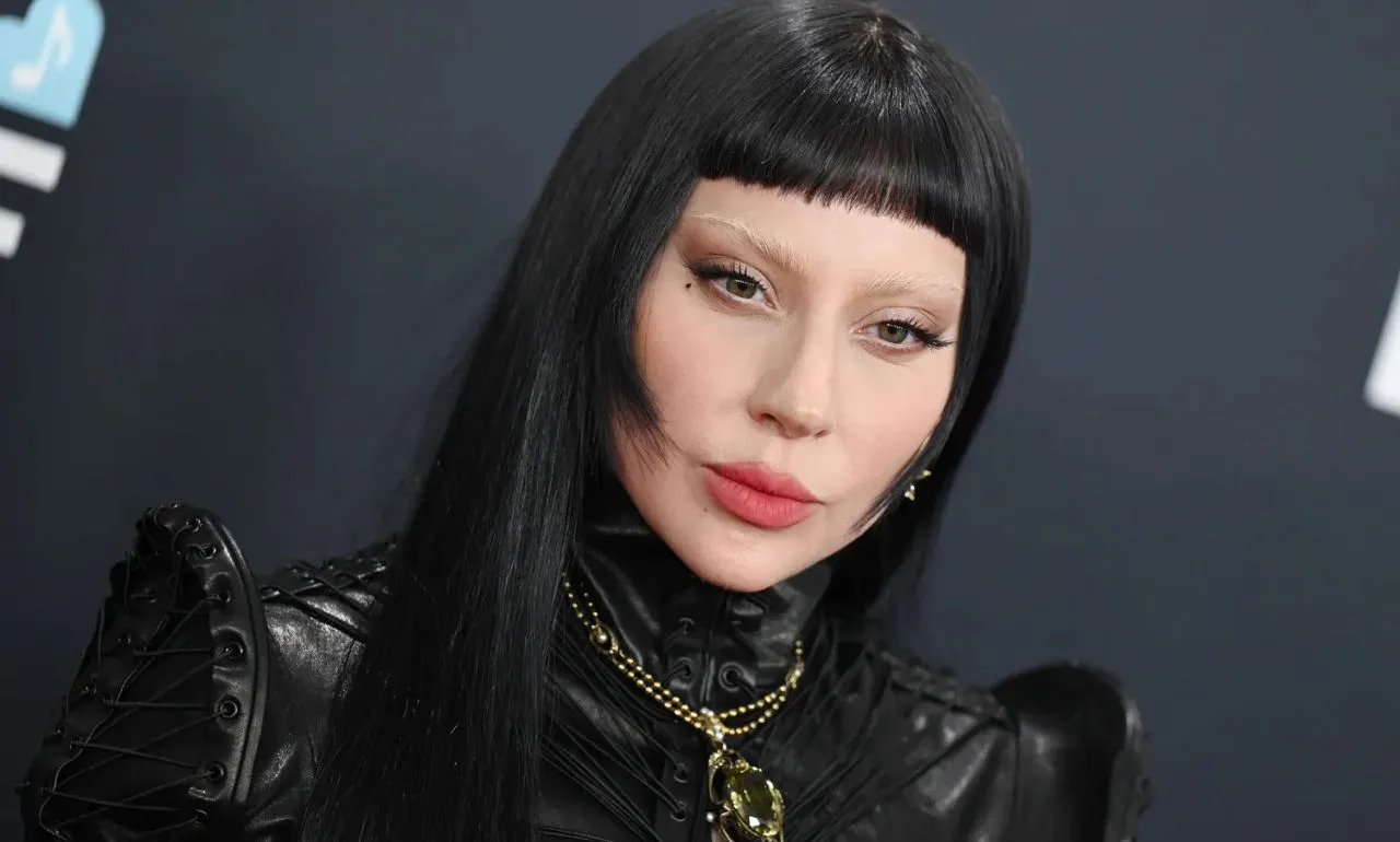 Lady Gaga lanza Mayhem
