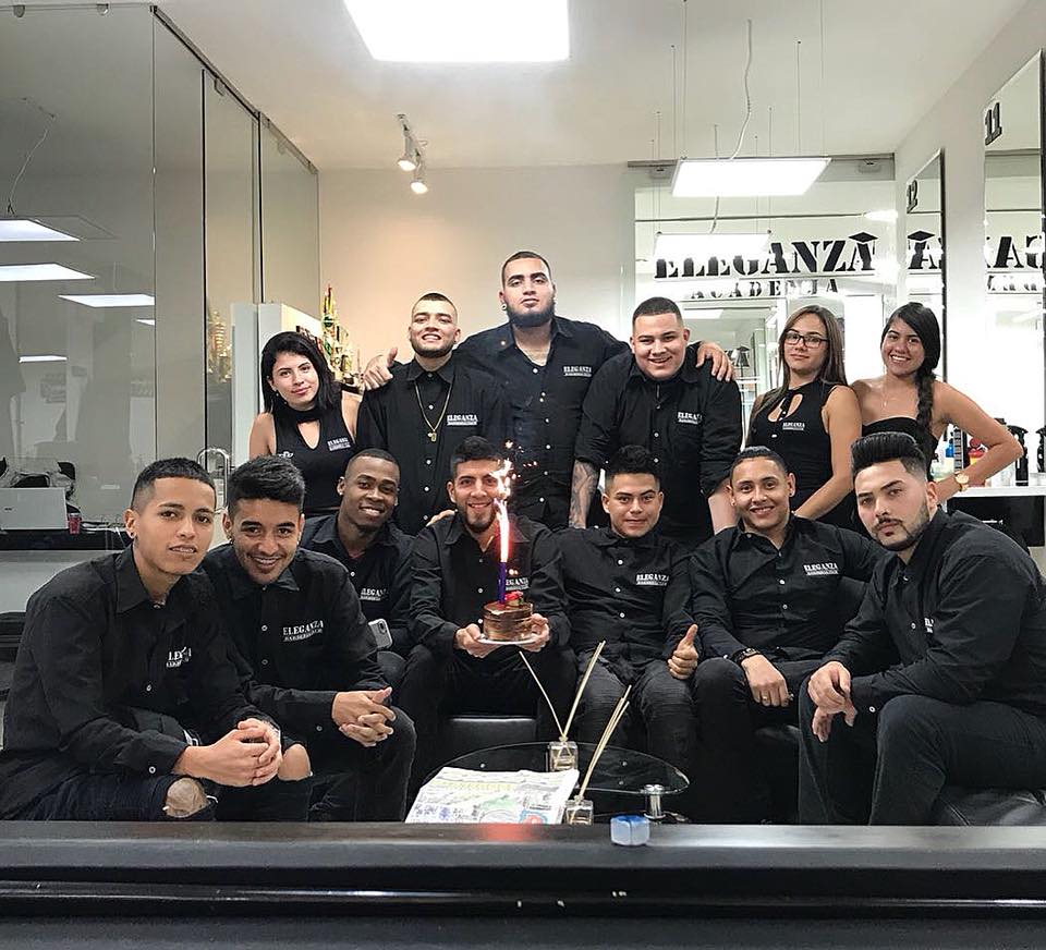 Jhonny Rivera sorprende a sus fans anuncia que les dara trabajo