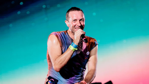 Chris Martin deja una pista para 2027