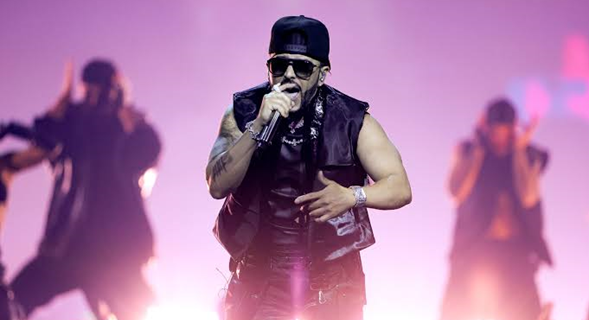 Yandel estrena dos temas